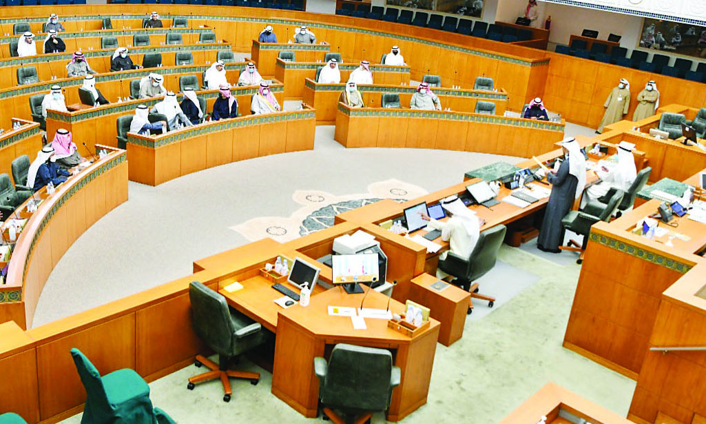 ആ​രോ​ഗ്യ സു​ര​ക്ഷ​ക്കും ജീ​വി​ത​ത്തി​നു​മി​ട​യി​ൽ സ​ന്തു​ല​നം വേ​ണം –പാ​ർ​ല​മെൻറ്​