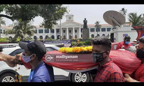 ഉദ്യോഗാർഥികളുടെ കണ്ണീരിൽ സർക്കാറിന്​ കാലിടറുന്നു