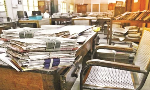 നിർമിതി കേന്ദ്രത്തിലെ സ്ഥിരപ്പെടുത്തൽ ധന-നിയമ വകുപ്പുകളെ മറികടന്ന്​