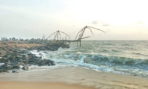 മുനക്കൽ മുസിരിസ്​ ഡോൾഫിൻ ബീച്ച്​ അന്താരാഷ്​ട്ര നിലവാരത്തിലേക്ക്​