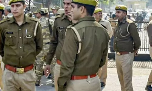 യു.പി പൊലീസ്​ അറസ്​റ്റ്​: ​െഞട്ടലിൽ കുടുംബാംഗങ്ങൾ