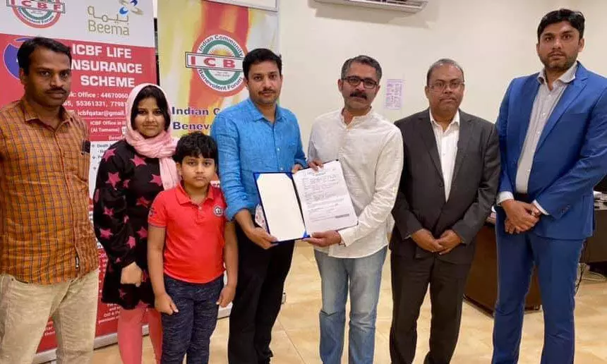 ഫ്രണ്ട്സ് മമ്പാട് അംഗങ്ങൾ ഇൻഷുറൻസ് പദ്ധതിയിൽ ഫ്രണ്ട്സ് മമ്പാട് അംഗങ്ങൾ ഇൻഷുറൻസ് പദ്ധതിയിൽ