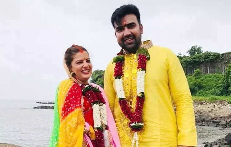 ബോളിവുഡ്​ താരത്തി​െൻറ ആത്മഹത്യ; ഭാര്യക്കും ഭാര്യാമാതാവിനുമെതിരെ കേസെടുത്ത്​ മുംബൈ പൊലീസ്​