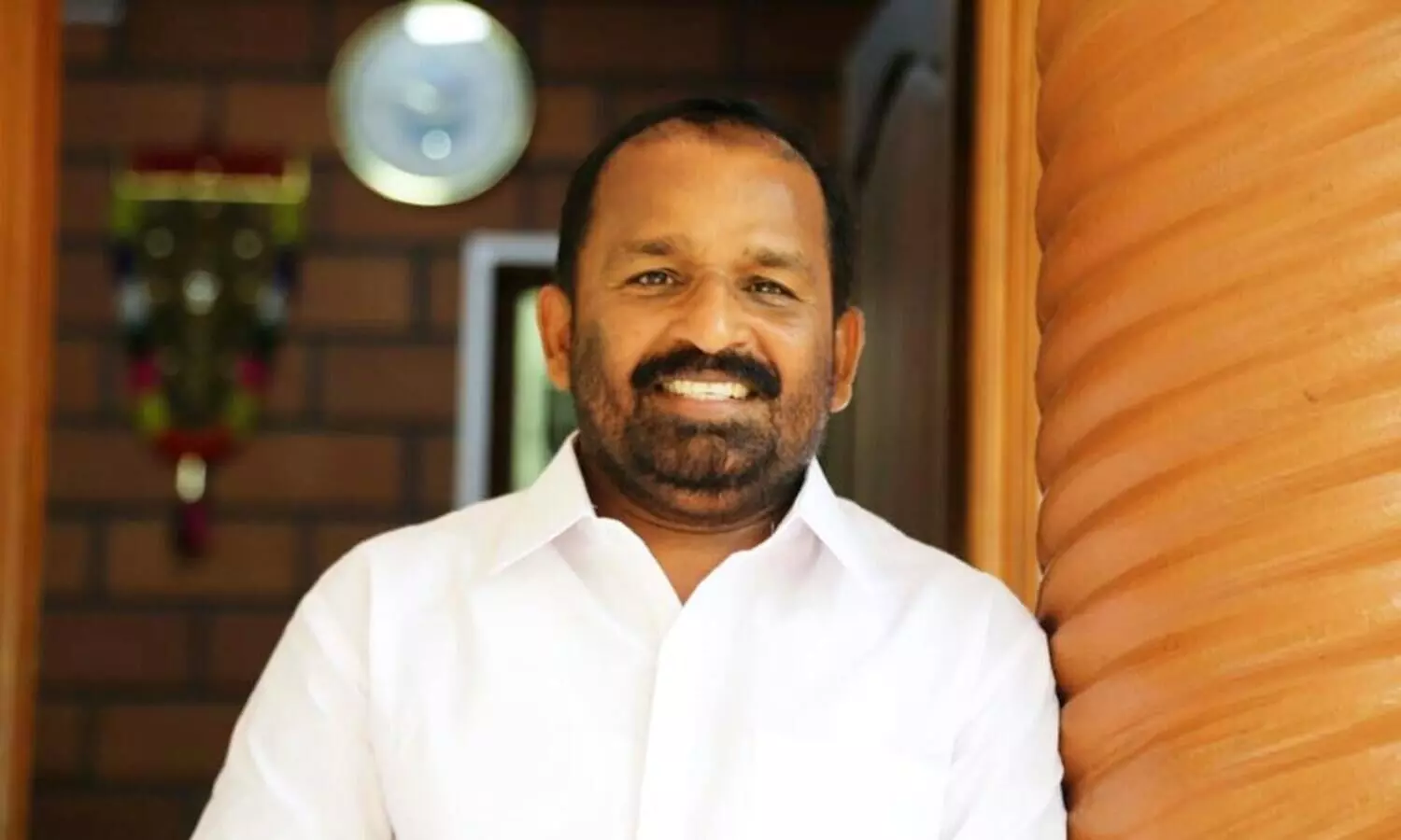 thrissur congress agaisnt prathapan