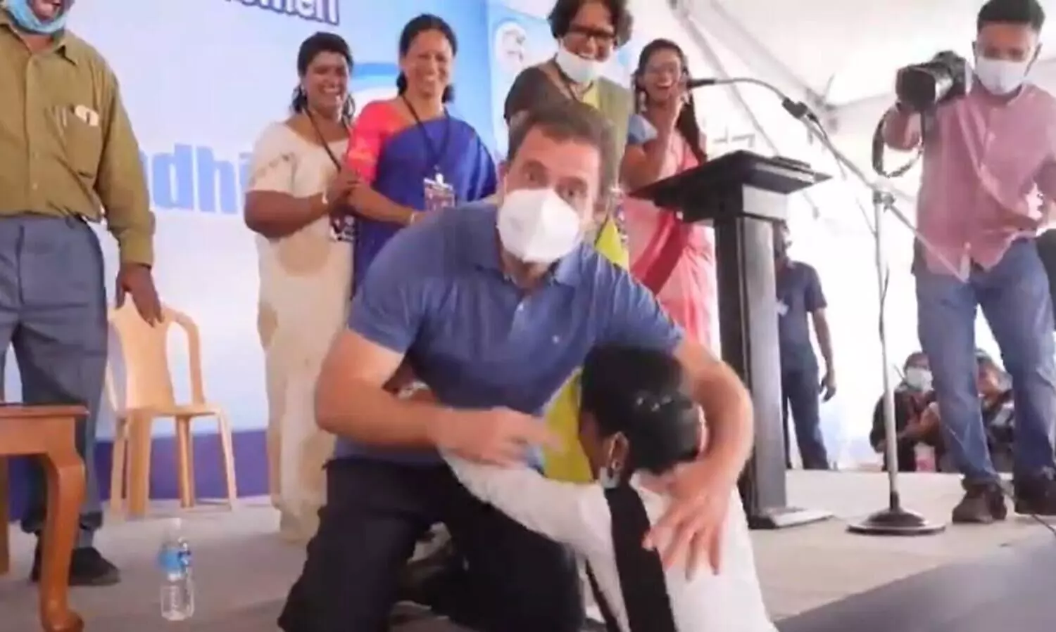 ഇന്ത്യ വാണ്ട്​സ്​ രാഹുൽഗാന്ധി; പുതുച്ചേരി സംവാദത്തിന്​ പിന്നാലെ ട്രെൻഡിങായി ട്വിറ്റർ ഹാഷ്​ടാഗ്​