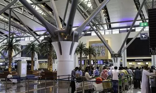 കുട്ടികളുമായെത്തുന്ന കുടുംബങ്ങൾക്ക്​   ഒമാനിൽ ഇൻസ്​റ്റിറ്റ്യൂഷനൽ ക്വാറൻറീൻ ഇളവ്​   ആവശ്യപ്പെടാം