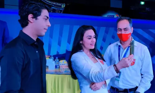 ഞങ്ങൾക്ക്​ ഷാരൂഖിനെ കിട്ടി; കെ.കെ.ആർ പ്രതിനിധികളെ നോക്കി പ്രീതി സിൻറ, വിഡിയോ വൈറൽ