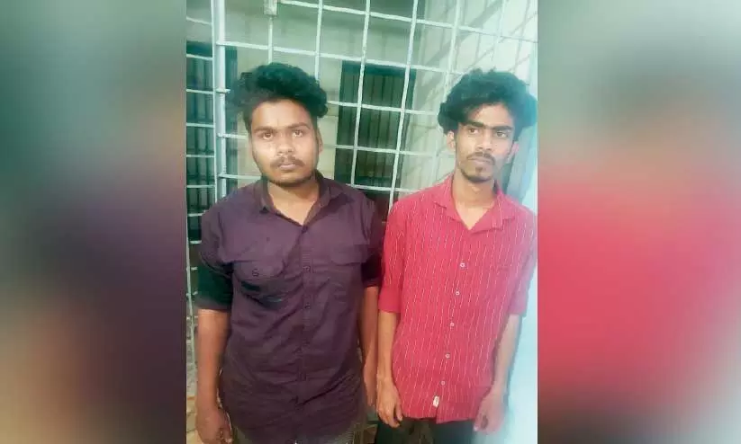 മുനീബ് വധം: രണ്ടുപേര് കൂടി പിടിയില് മുനീബ് വധം: രണ്ടുപേര് കൂടി പിടിയില്