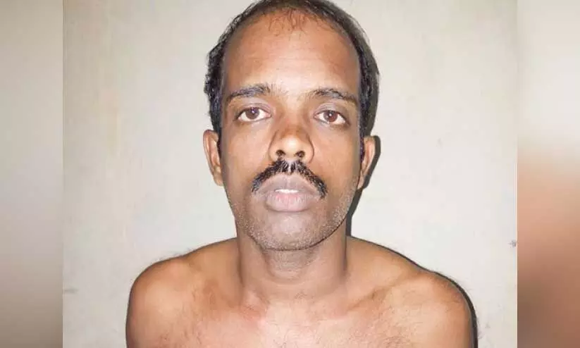 ക്ഷേത്രങ്ങളിൽ മോഷണം നടത്തിയ പ്രതി പിടിയിൽ ക്ഷേത്രങ്ങളിൽ മോഷണം നടത്തിയ പ്രതി പിടിയിൽ