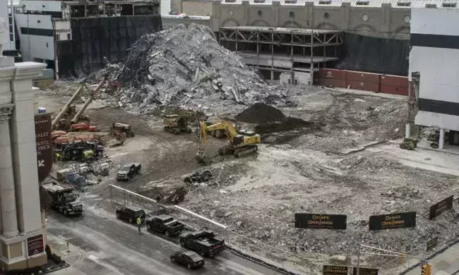 ന്യൂ ജഴ്സിയിലെ ട്രംപ് ഹോട്ടൽ തകർത്തു; വൈറലായി വിഡിയോ ന്യൂ ജഴ്സിയിലെ ട്രംപ് ഹോട്ടൽ തകർത്തു; വൈറലായി വിഡിയോ