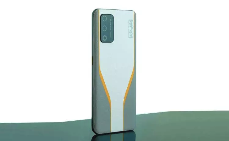 ഞെട്ടിക്കുന്ന സ്പെക്സ് റിയൽമിയുടെ ആദ്യത്തെ ഫ്ലാഗ്ഷിപ്പ് ജിടി 5ജി ലോഞ്ച് ഡേറ്റ് പുറത്ത് ഞെട്ടിക്കുന്ന സ്പെക്സ് റിയൽമിയുടെ ആദ്യത്തെ ഫ്ലാഗ്ഷിപ്പ് ജിടി 5ജി ലോഞ്ച് ഡേറ്റ് പുറത്ത്