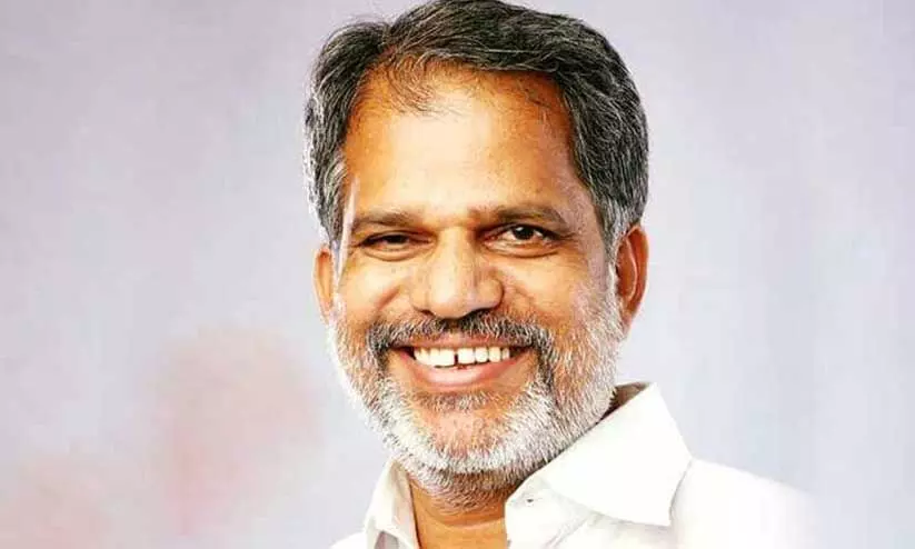 വിജയരാഘവനെ വേട്ടയാടുന്നത് അവസാനിപ്പിക്കണം - സലീം മടവൂർ