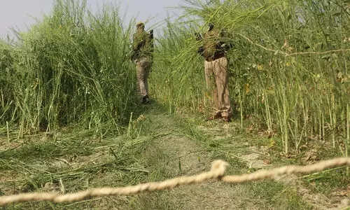 ഉന്നാവിൽ പെൺകുട്ടികളെ വിഷം നൽകി കൊലപ്പെടുത്തിയ കേസിൽ കൗമാരക്കാരനടക്കം രണ്ടുപേർ പിടിയിൽ