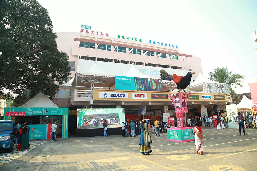 കാഴ്​ചയുടെ വസ​ന്തമായി രണ്ടാം ദിനം