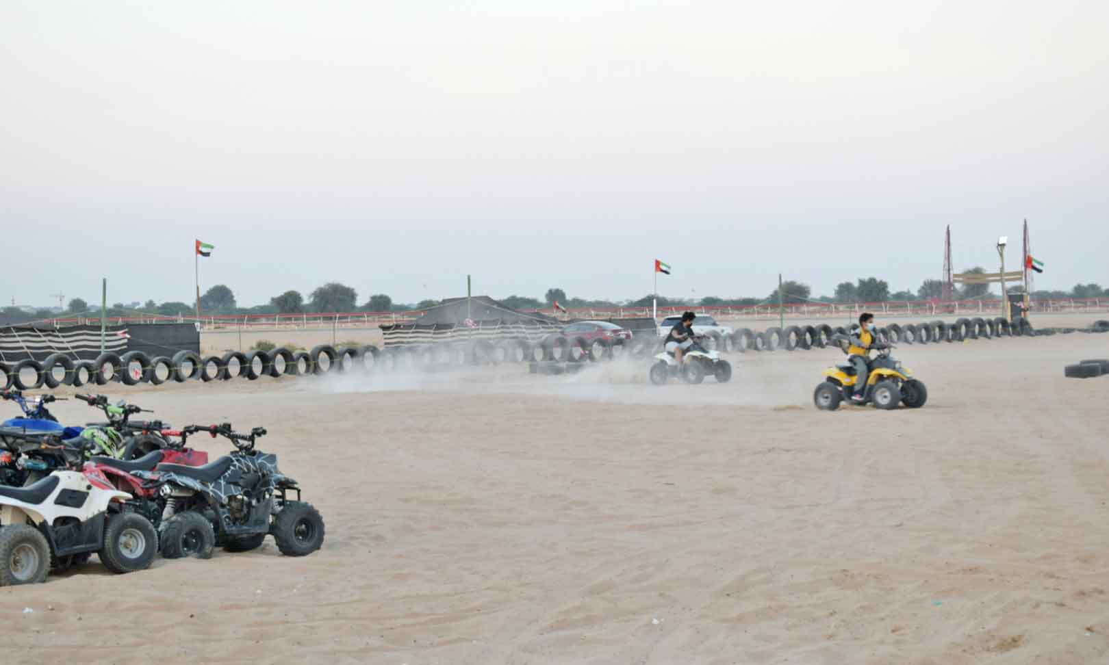 അജ്മാൻ പൊലീസ് 196 ക്വാഡ് ബൈക്കുകൾ കണ്ടുകെട്ടി അജ്മാൻ പൊലീസ് 196 ക്വാഡ് ബൈക്കുകൾ കണ്ടുകെട്ടി