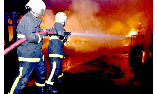 വാദി കബീർ തീപിടിത്തം: കത്തിയമർന്നത് ​പത്തോളം സ്ഥാപനങ്ങൾ