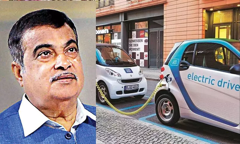 ഉദ്യോഗസ്ഥർക്ക് വൈദ്യുത വാഹനം നിർബന്ധമാക്കുമെന്ന് നിതിൻ ഗഡ്കരി