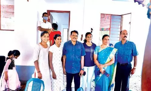 പ്രൗഢഗംഭീരം അക്ഷരവീട് സമർപ്പണം പ്രൗഢഗംഭീരം അക്ഷരവീട് സമർപ്പണം