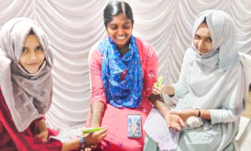 ലക്ഷ്​മിക്കിത്​ മറക്കാനാകാത്ത വിവാഹസമ്മാനം