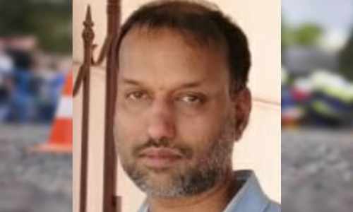 കാർ മരത്തിലിടിച്ച് കടുങ്ങപുരം സ്വദേശി മരിച്ചു