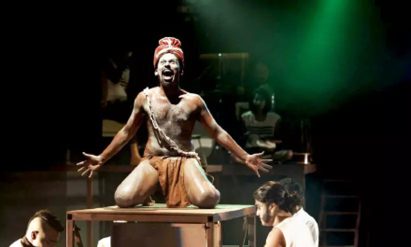 മൃഗാധിപത്യ റിപ്പബ്ലിക്കിന്റെ വർത്തമാനം മൃഗാധിപത്യ റിപ്പബ്ലിക്കിന്റെ വർത്തമാനം