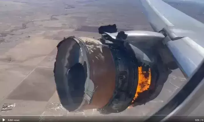 പറന്നുയർന്നതിന് പിന്നാലെ എൻജിൻ തകരാർ, തീയാളി; യുണൈറ്റഡ് എയർലൈൻസ് വിമാനത്തിന് അടിയന്തര ലാൻഡിങ് പറന്നുയർന്നതിന് പിന്നാലെ എൻജിൻ തകരാർ, തീയാളി; യുണൈറ്റഡ് എയർലൈൻസ് വിമാനത്തിന് അടിയന്തര ലാൻഡിങ്