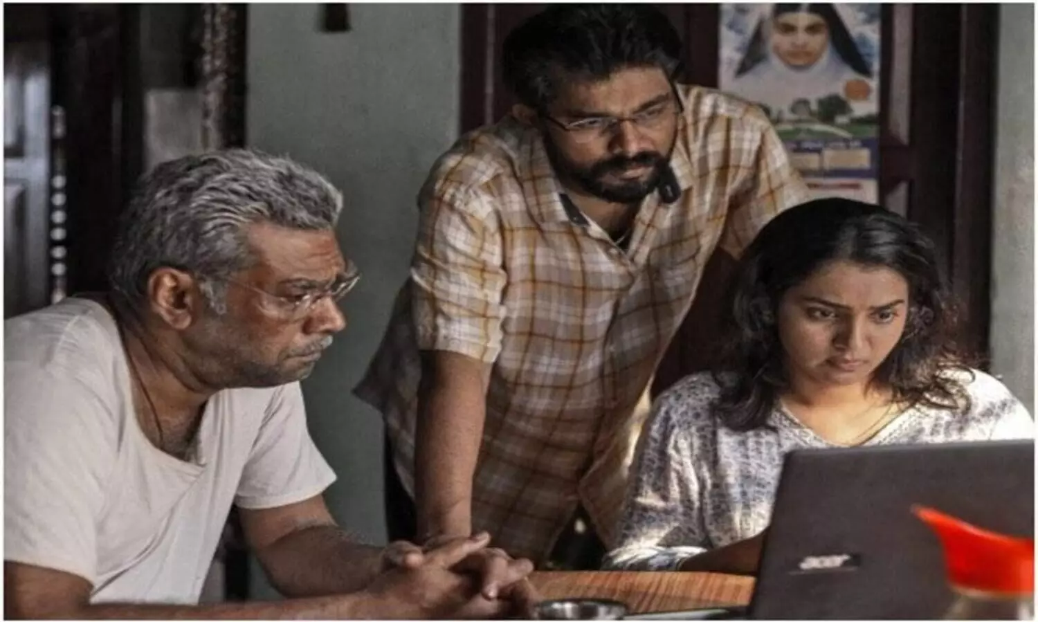 ചിരമഭയമീ -ആർക്കറിയാമിലെ ആദ്യ വീഡിയോ ഗാനം പുറത്തിറങ്ങി