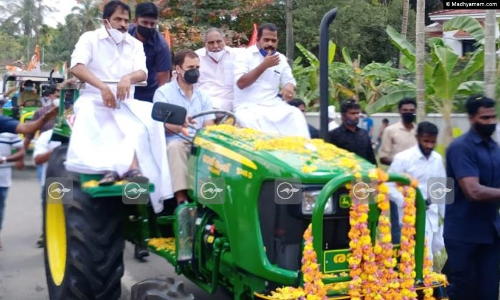 പ്രക്ഷോഭത്തിലുള്ള കർഷകർക്ക് പിന്തുണയുമായി വയനാട്ടിൽ രാഹുലിന്‍റെ ട്രാക്ടർ റാലി