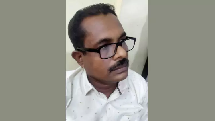 കൈക്കൂലി വാങ്ങുന്നതിനിടെ തഹസിൽദാർ പിടിയിൽ