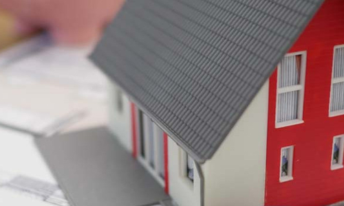 വി​ര​മി​ച്ച സേ​ന വി​ഭാ​ഗ​ക്കാർക്ക്​ വീ​ട്ടു​നി​കു​തി ഒ​ഴി​വാ​ക്കി