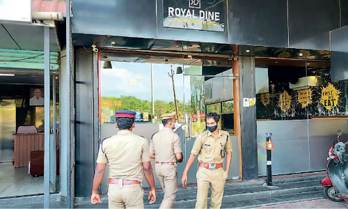 police checking in hotels