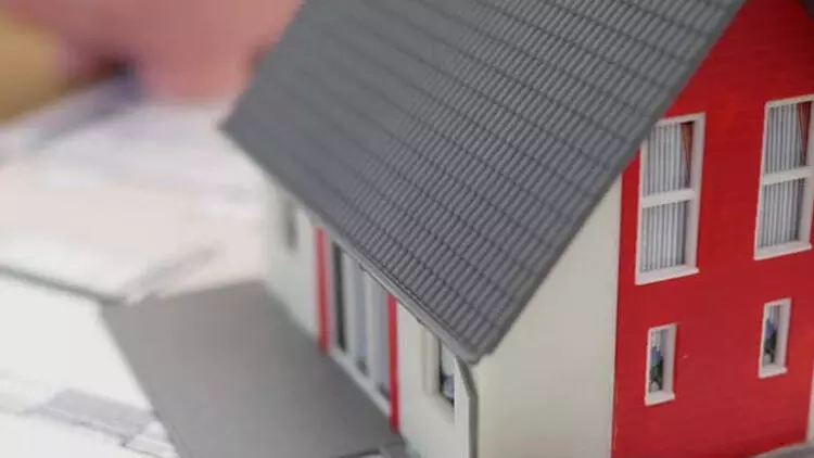 വിരമിച്ച സേന വിഭാഗക്കാർക്ക് വീട്ടുനികുതി ഒഴിവാക്കി വിരമിച്ച സേന വിഭാഗക്കാർക്ക് വീട്ടുനികുതി ഒഴിവാക്കി