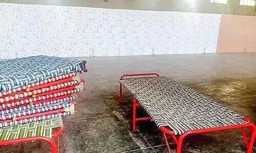 നോ​ക്കു​കു​ത്തി​യാ​യി തൈ​ക്കാ​ട്ടു​ശ്ശേ​രി ഫ​സ്​​റ്റ്​ ലൈ​ൻ കോ​വി​ഡ് ചി​കി​ത്സ കേ​ന്ദ്രം