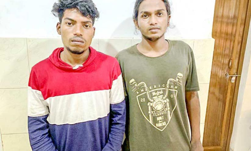 ബൈക്കിലെത്തി മാല മോഷണം: രണ്ടുപേർ അറസ്​റ്റിൽ