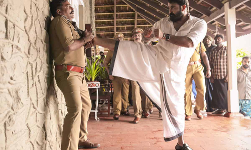 ലൂസിഫറിെൻറ പത്രപരസ്യത്തിനെതിരെ പൊലീസ് അസോസിയേഷൻ