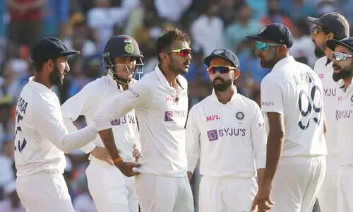 മോദി സ്​റ്റേഡിയത്തിൽ പട്ടേൽ ഷോ; ആദ്യ ഇന്നിങ്​സിൽ ഇംഗ്ലണ്ട്​ തകർന്നടിഞ്ഞു