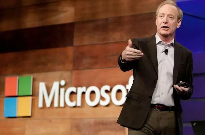 സോളാർവിൻഡ്സ് ഹാക്കിങ്ങിന് പിന്നിൽ റഷ്യ; മതിയായ തെളിവുകളുണ്ടെന്ന് മൈക്രോസോഫ്റ്റ് സോളാർവിൻഡ്സ് ഹാക്കിങ്ങിന് പിന്നിൽ റഷ്യ; മതിയായ തെളിവുകളുണ്ടെന്ന് മൈക്രോസോഫ്റ്റ്