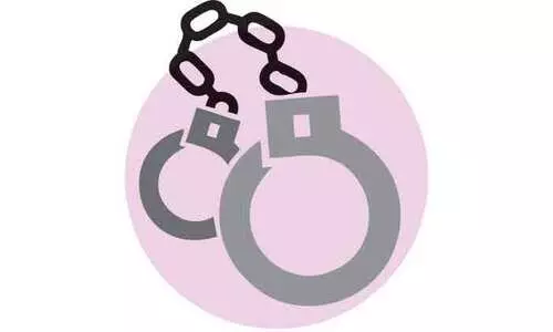 വി​ദേ​ശി​ക​ൾ അ​റ​സ്​​റ്റി​ൽ