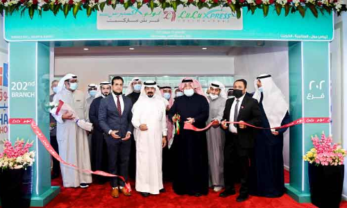 ലുലു എക്​സ്​പ്രസ്​ ഫ്രഷ്​ മാർക്കറ്റ്​ സാൽമിയയിൽ തുറന്നു