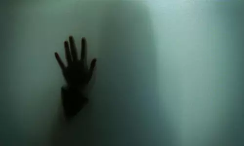 വീട്ടുകാരുമായി പിണങ്ങി കണ്ണൂരിലെത്തിയ യുവതിയെ പീഡിപ്പിച്ച കണ്ടക്​ടർമാർ പിടിയിൽ