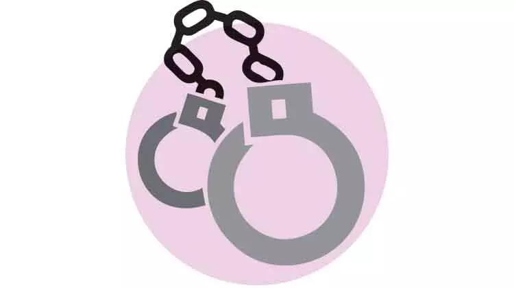 വിദേശികൾ അറസ്റ്റിൽ വിദേശികൾ അറസ്റ്റിൽ