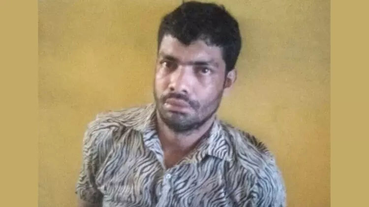 മയക്കുമരുന്ന് പിടിച്ചെടുക്കുന്നതിനിടെ എക്സൈസ് ഓഫീസർക്ക് വെട്ടേറ്റു