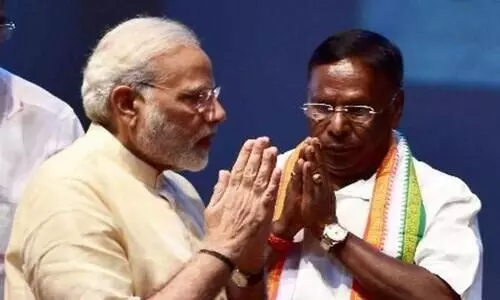 modi and v narayanasamy