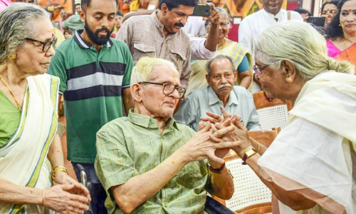 vishnu narayanan namboothiri with sugatha kumari