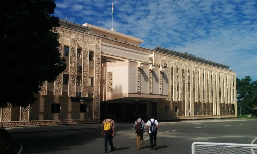 ഇന്ത്യൻ ഇൻസ്​റ്റിറ്റ്യൂട്ട്​ ഓഫ്​ റിമോട്ട്​ സെൻസിങ്ങിൽ എം.ടെക്​, എം.എസ്​സി