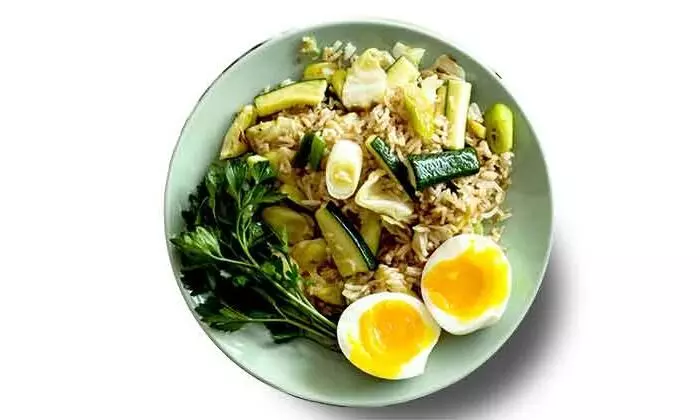 ലോക്ഡൗൺ കാലം: യു.എ.ഇക്ക് സമ്മാനിച്ചത് മികച്ച ഭക്ഷ്യസംസ്കാരം ലോക്ഡൗൺ കാലം: യു.എ.ഇക്ക് സമ്മാനിച്ചത് മികച്ച ഭക്ഷ്യസംസ്കാരം