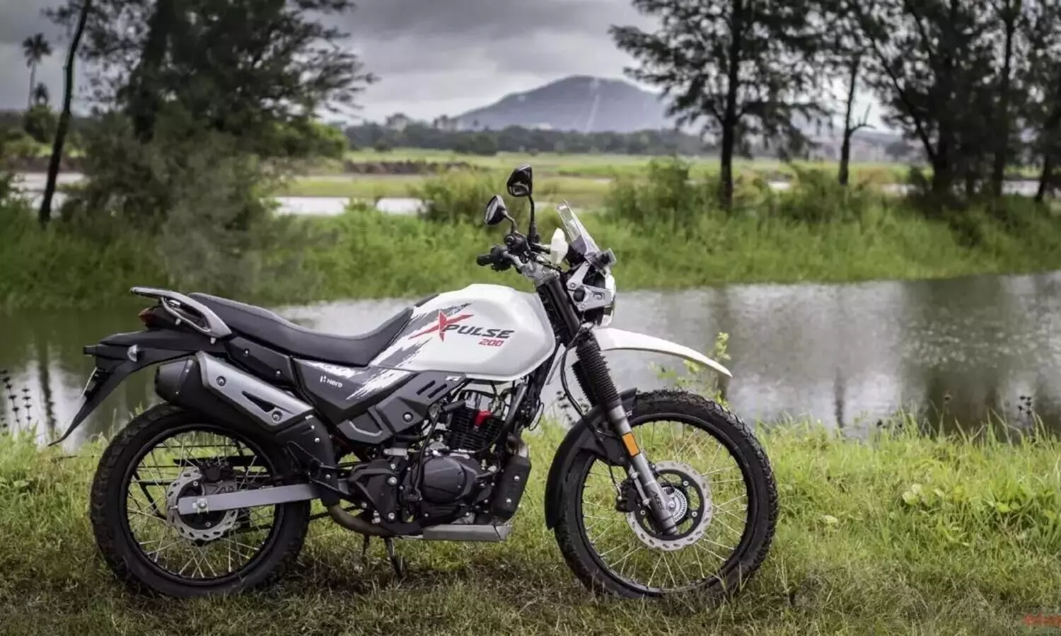 ​കേരളത്തിൽ 10,000 എക്​സ്​ പൾസുകൾ വിറ്റഴിച്ച്​ ഹീറോ