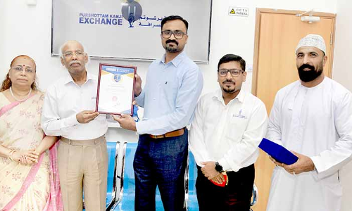 യാ​ത്ര​യ​യ​പ്പ്​ ന​ൽ​കി