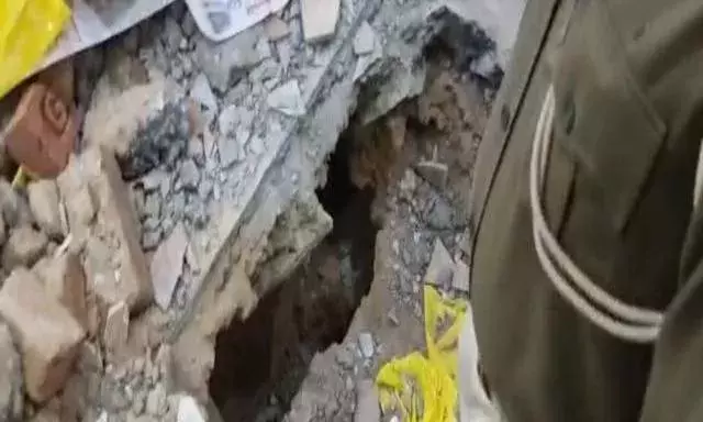 90 ലക്ഷത്തിന്​ ​േപ്ലാട്ട്​ വാങ്ങി അയൽവീട്ടിലേക്ക്​ തുരങ്കം നിർമിച്ച്​ വൻ കവർച്ച; മോഷണം പോയത്​ വെള്ളി ശേഖരം