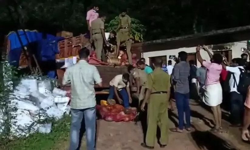 Explosives Seized in Palakkad During Vehicle Search